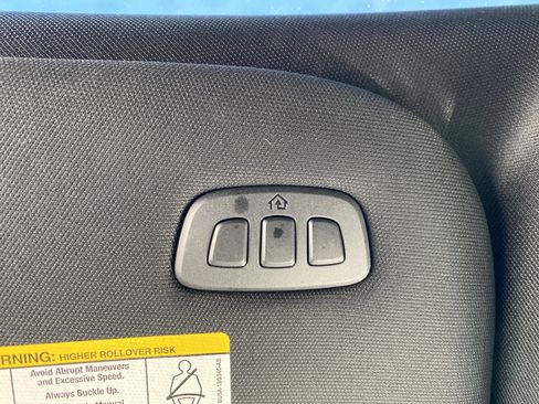 Used 2025 Ford Expedition Tremor image 23