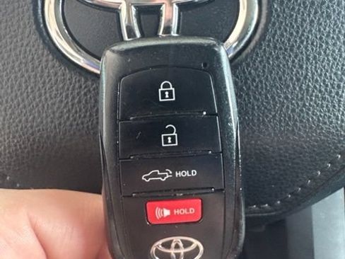 Used 2022 Toyota Tundra SR w/ SR Tow Package RWD image 19