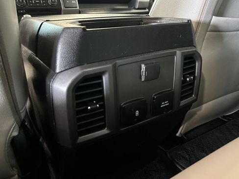 Used 2018 Ford F150 XLT w/ Equipment Group 302A Luxury AWD/4WD image 30
