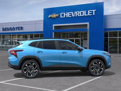 New 2026 Chevrolet Trax RS w/ Driver Confidence Package image 5