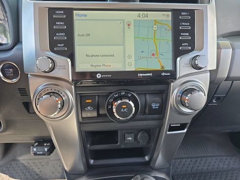Used 2020 Toyota 4Runner SR5 Premium AWD/4WD image 23