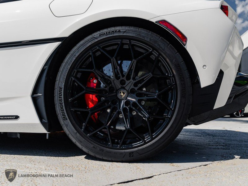 Used 2026 Lamborghini Temerario AWD/4WD image 27