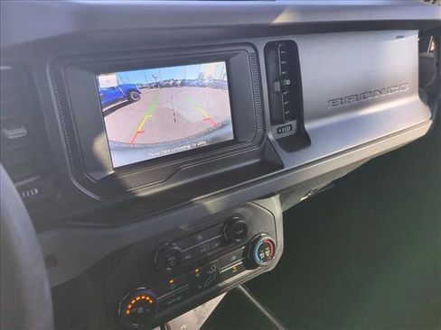 Used 2022 Ford Bronco 4-Door image 14