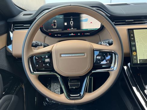 New 2025 Land Rover Range Rover Sport Dynamic SE AWD/4WD image 16