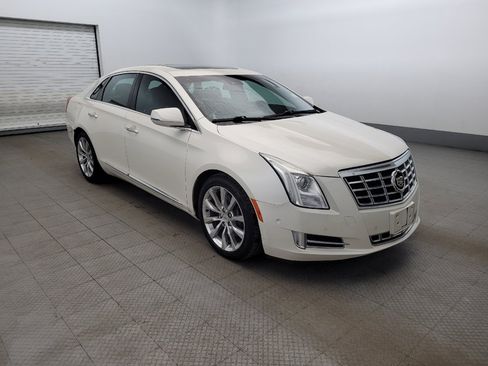 Used 2015 Cadillac XTS Luxury w/ Driver Awareness Package image 13