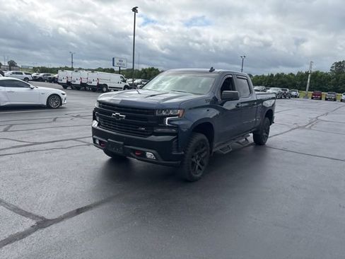 Used 2021 Chevrolet Silverado 1500 LT Trail Boss w/ Convenience Package II AWD/4WD image 4
