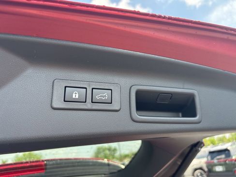 New 2026 Subaru Forester Touring AWD/4WD image 27