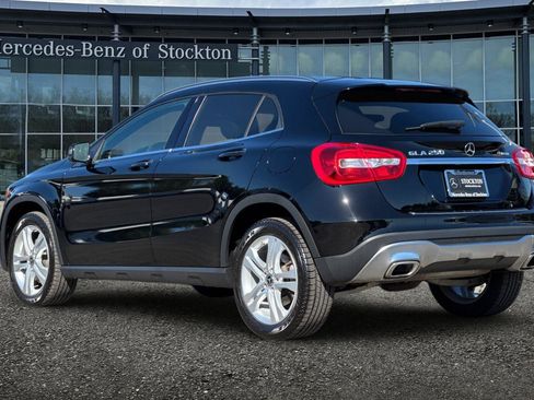 Certified 2020 Mercedes-Benz GLA 250 4MATIC w/ Premium Package image 6