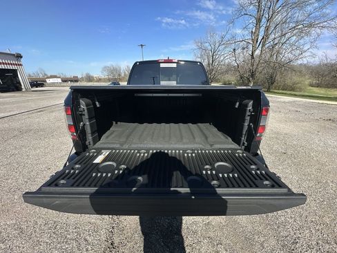 Used 2025 Nissan Frontier PRO-4X w/ Pro Premium Package image 24