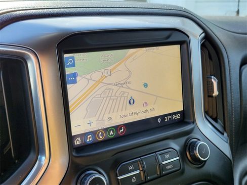 Used 2019 Chevrolet Silverado 1500 LTZ image 18