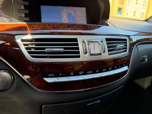 Used 2010 Mercedes-Benz S 550 image 74