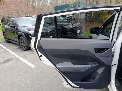 Certified 2024 Subaru Crosstrek 2.0i Premium image 27