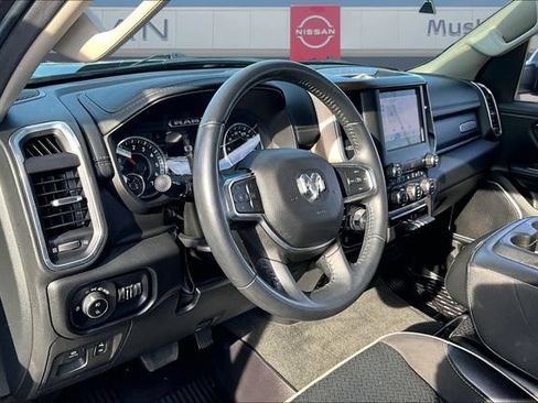 Used 2022 RAM 1500 Laramie AWD/4WD image 17