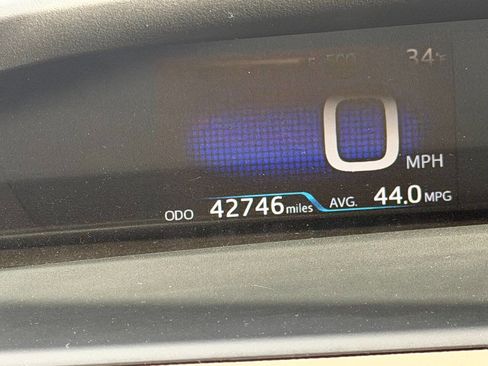 Used 2018 Toyota Prius Two w/ Prius Two Safety Plus Package image 25