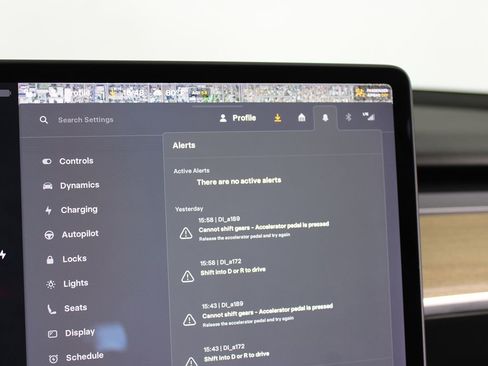 Used 2021 Tesla Model Y Long Range image 19