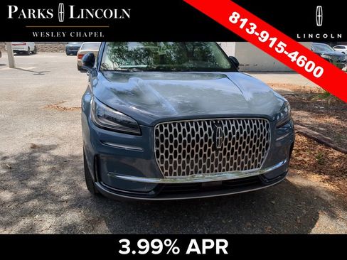 Used 2023 Lincoln Corsair FWD w/ Equipment Group 101A image 3