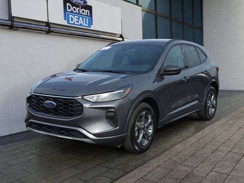 Certified 2023 Ford Escape ST-Line w/ Tech Pack #1 image 7