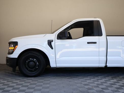 Used 2025 Ford F150 XL RWD image 8