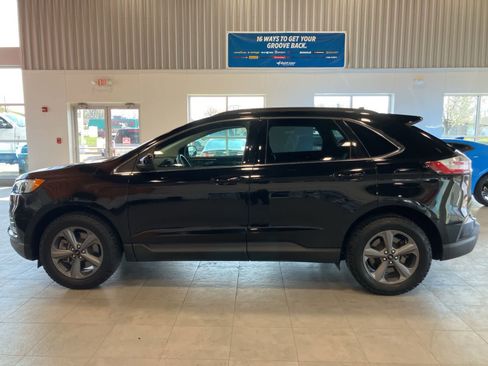 Used 2022 Ford Edge SEL w/ Sport Appearance Package AWD/4WD image 8