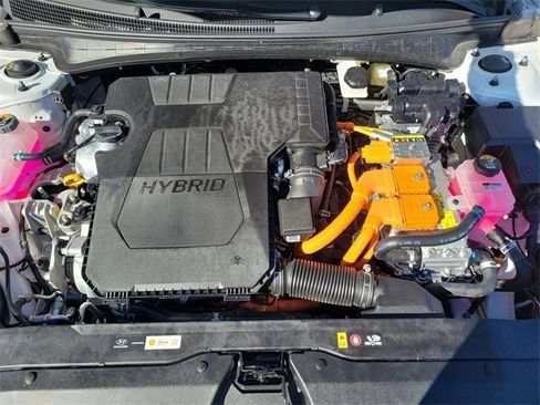 Certified 2025 Hyundai Elantra Blue image 25