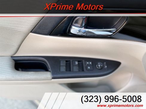 Used 2017 Honda Accord LX image 14