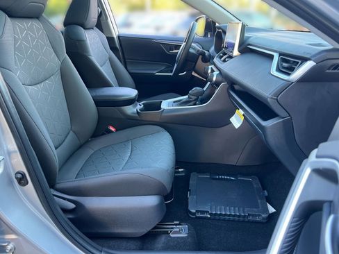 New 2025 Toyota RAV4 XLE image 20