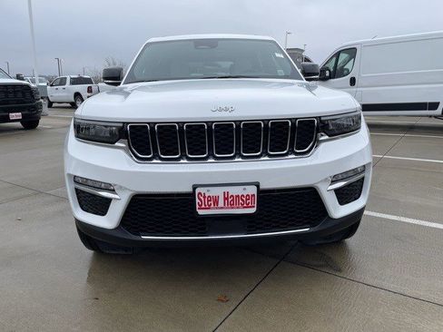 New 2025 Jeep Grand Cherokee Limited w/ Trailer Tow Package image 9