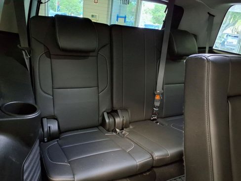 Used 2019 Chevrolet Tahoe LT RWD image 15