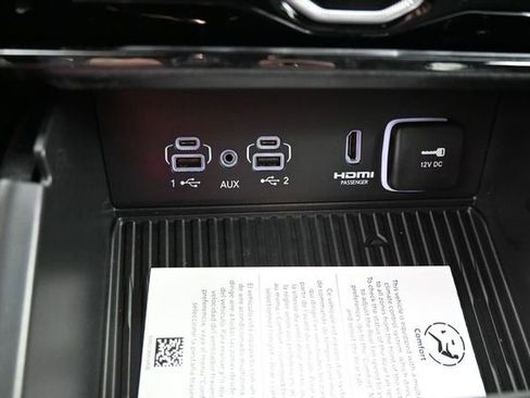 New 2026 Jeep Grand Cherokee Summit AWD/4WD image 32
