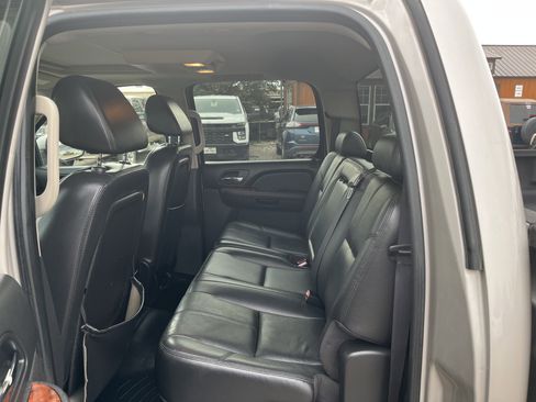 Used 2008 Chevrolet Silverado 2500 LTZ w/ Suspension Package, Off-Road image 16