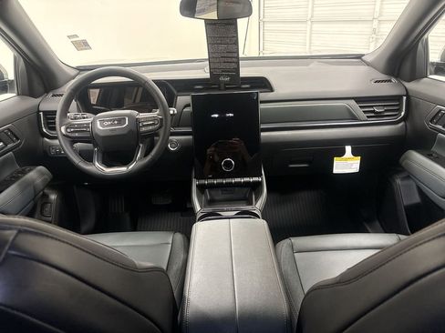 New 2026 GMC Terrain AT4 w/ LPO, Black Badging Package AWD/4WD image 21
