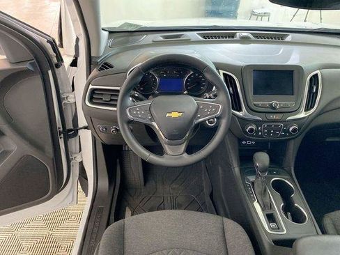 Used 2023 Chevrolet Equinox LT FWD image 37