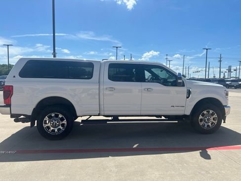Used 2022 Ford F350 Lariat w/ Lariat Ultimate Package AWD/4WD image 7