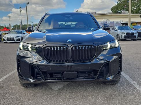 New 2026 BMW X5 xDrive50e w/ M Sport Package image 3
