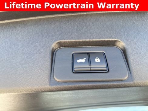 Used 2024 Nissan Rogue SV image 13