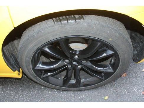 Used 2018 Dodge Charger SXT w/ Blacktop Package image 9