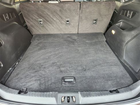 Used 2022 Ford Edge ST image 30