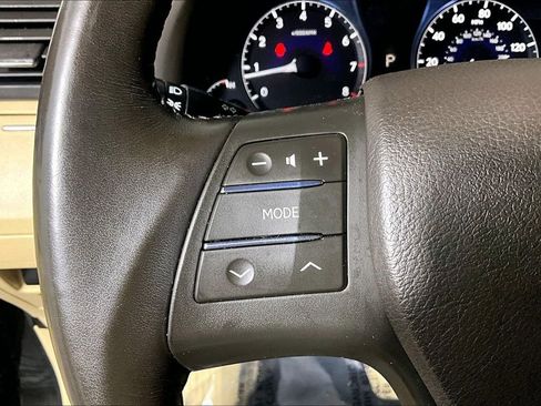 Used 2011 Lexus RX 350 AWD w/ Premium Pkg image 18