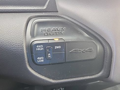 Used 2022 RAM 2500 Big Horn w/ Level A Equipment Group AWD/4WD image 25