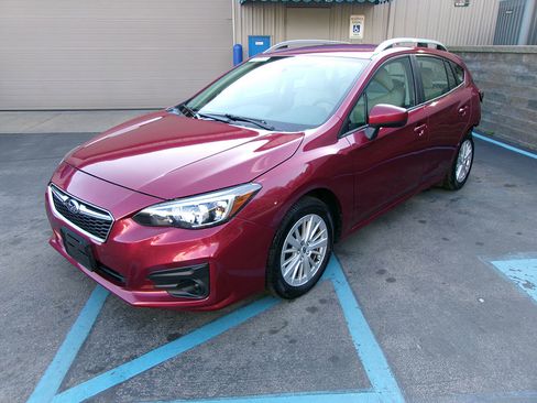 Used 2018 Subaru Impreza 2.0i Premium AWD/4WD image 4