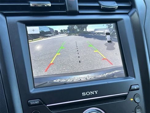 Used 2020 Ford Fusion Energi Titanium image 26