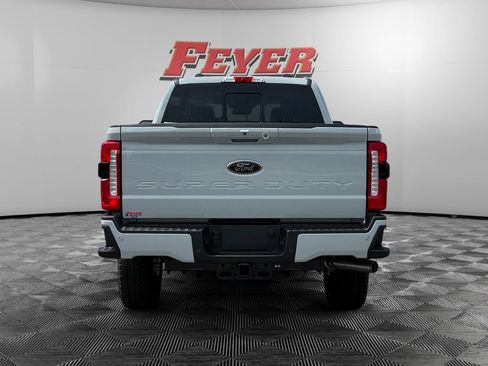 New 2026 Ford F250 XLT w/ XLT Premium Package AWD/4WD image 4