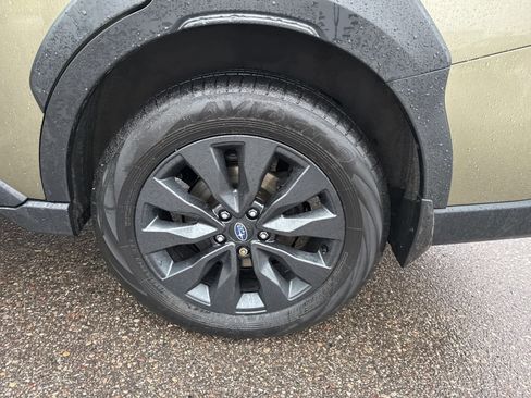 Used 2023 Subaru Outback Onyx Edition w/ Popular Package #2 image 24