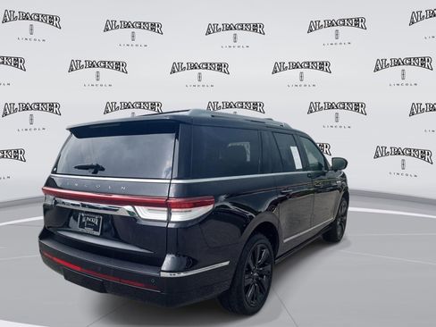 Used 2022 Lincoln Navigator L Reserve w/ Monochromatic Package AWD/4WD image 5