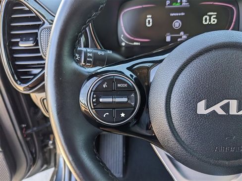 Certified 2023 Kia Soul EX image 30