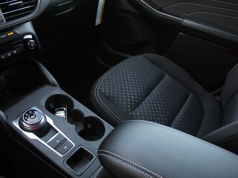 New 2026 Ford Escape Active w/ Active Premium Tech Pack FWD image 28
