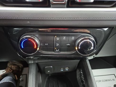 Used 2025 Chevrolet TrailBlazer LT image 25