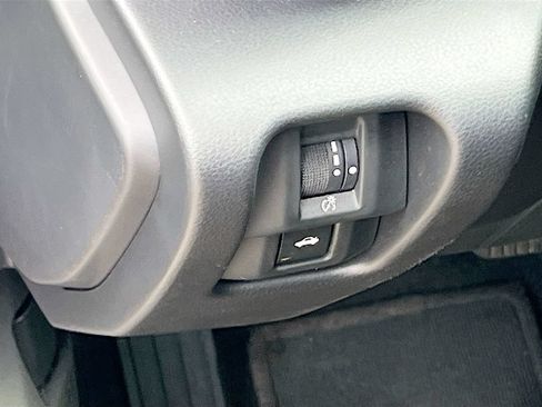 Used 2023 Toyota GR86 w/ ALL Weather Mat Package (TMS) RWD image 10
