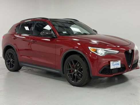 Used 2019 Alfa Romeo Stelvio Ti Sport w/ Quick Order Package 22S Sport image 5