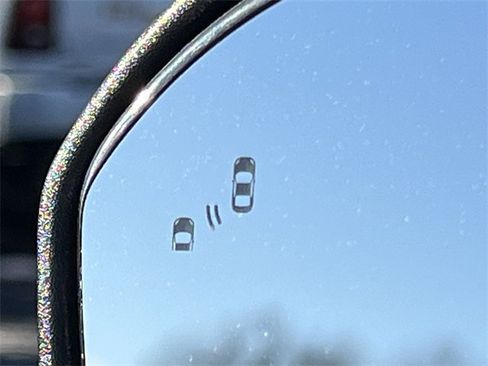 Used 2020 Ford Fusion SE image 33